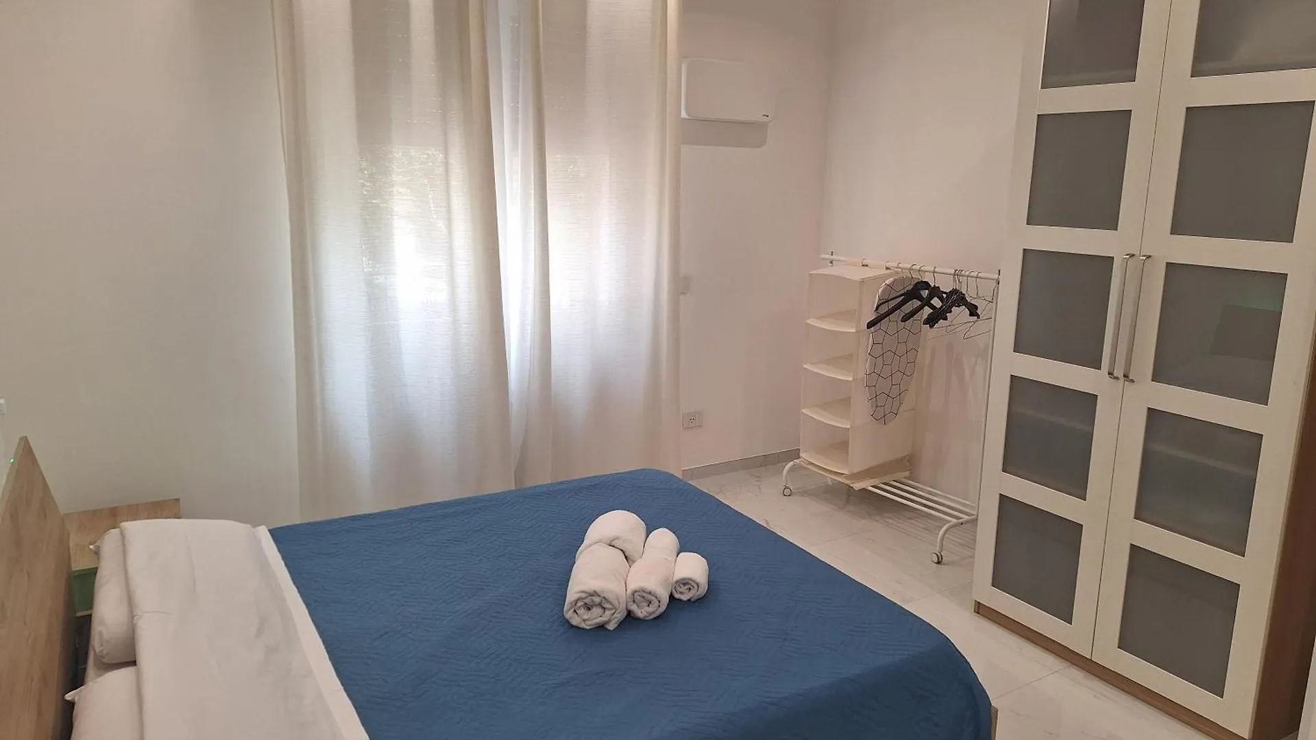 Appartamento Al Piano Terra Con Ingresso Indipendente, Vicinissimo Al Mare ريميني